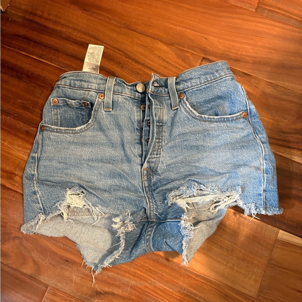 Levi’s 501 Distressed Denim Women Shorts‎ size 25 (0878)